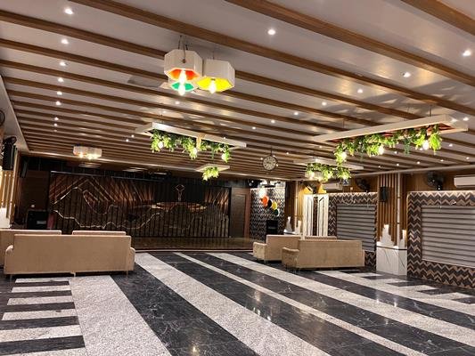 Best Hotel in near koderma Station 9801101109 Baba Hotel and Banquet