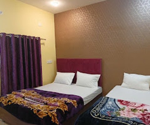 Praneeta Guest House Assi Ghat Varanasi 8949519583