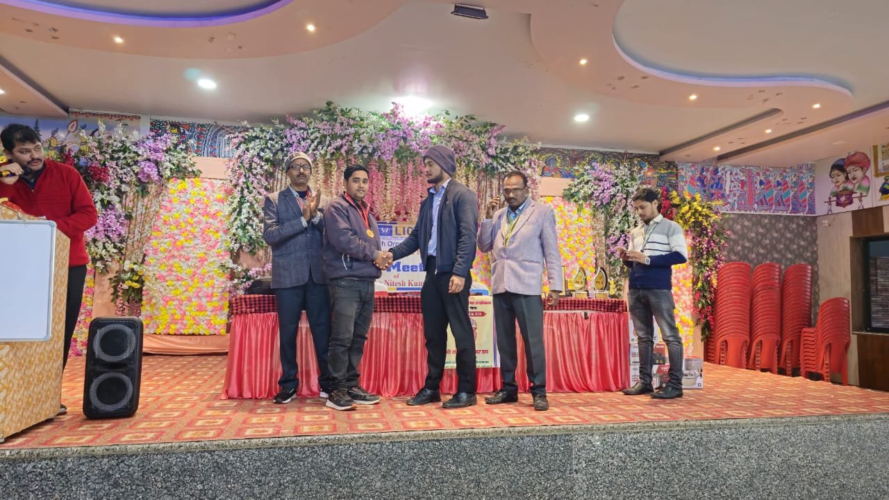 Ankit Kumar Agent Lic of India 8578992167