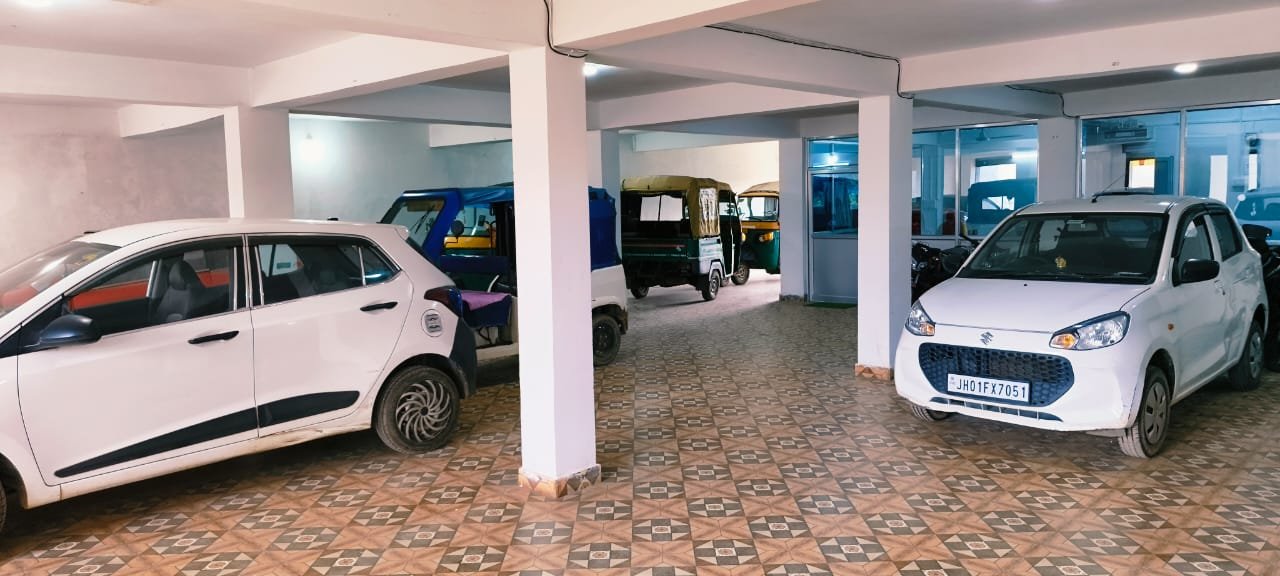 second car showroom in kathal more Ranchi 9955950737 Anvi Car Bazar