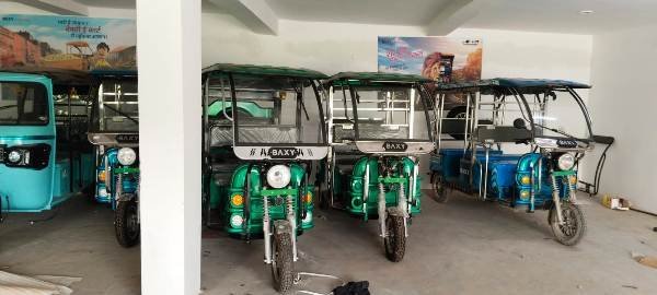 CNG Auto E-Rickshaw in Madhubani (CP Venture) 8603411322